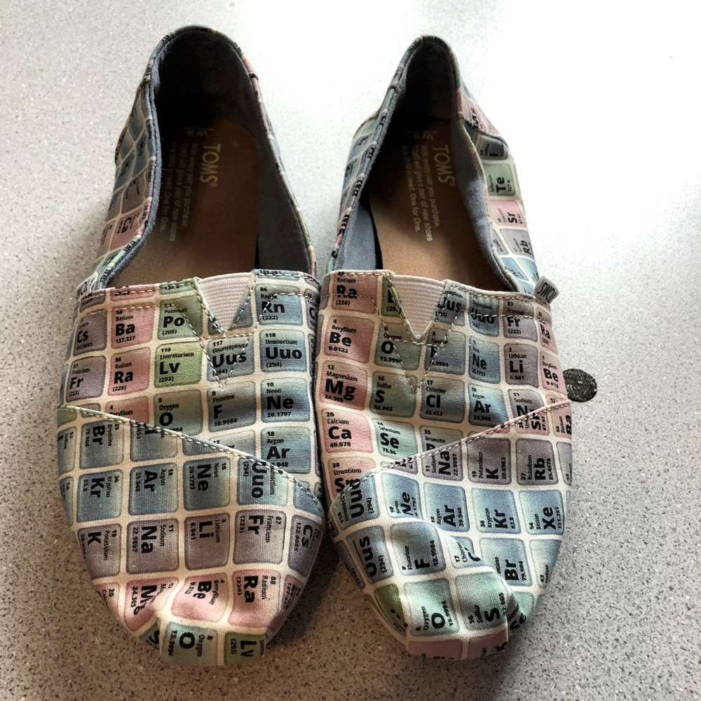Toms slip ons